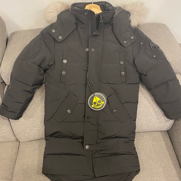 Authentic MOOSE down coat for boy. Brand new - Picture 1 of 5